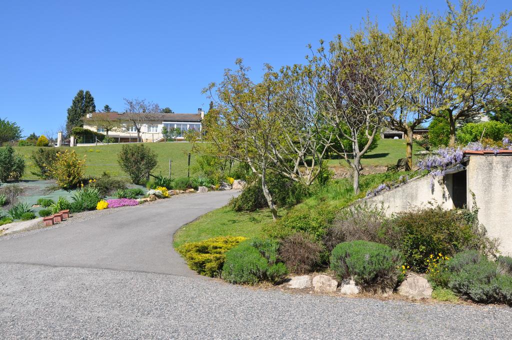 La Bergerie Bed and Breakfast Pollionnay Εξωτερικό φωτογραφία