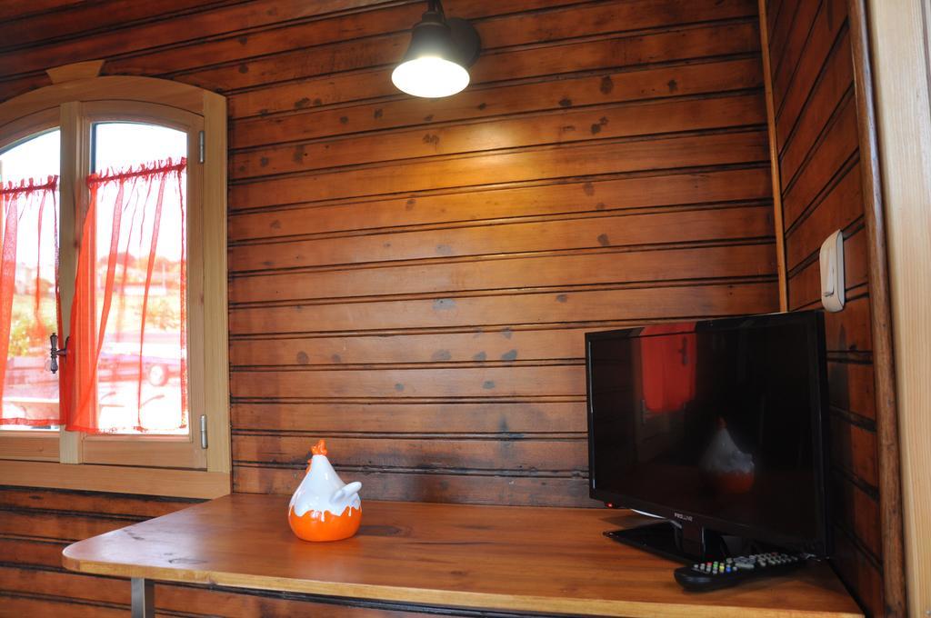 La Bergerie Bed and Breakfast Pollionnay Εξωτερικό φωτογραφία