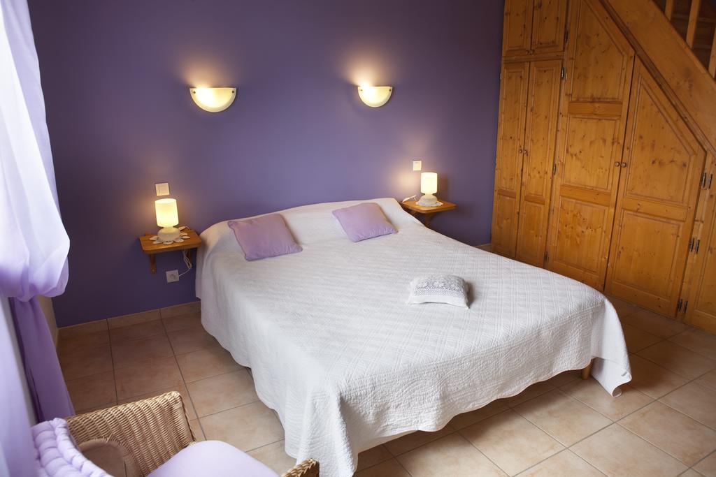 La Bergerie Bed and Breakfast Pollionnay Εξωτερικό φωτογραφία